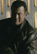 Steven Seagal: A Dangerous Man Bild 2